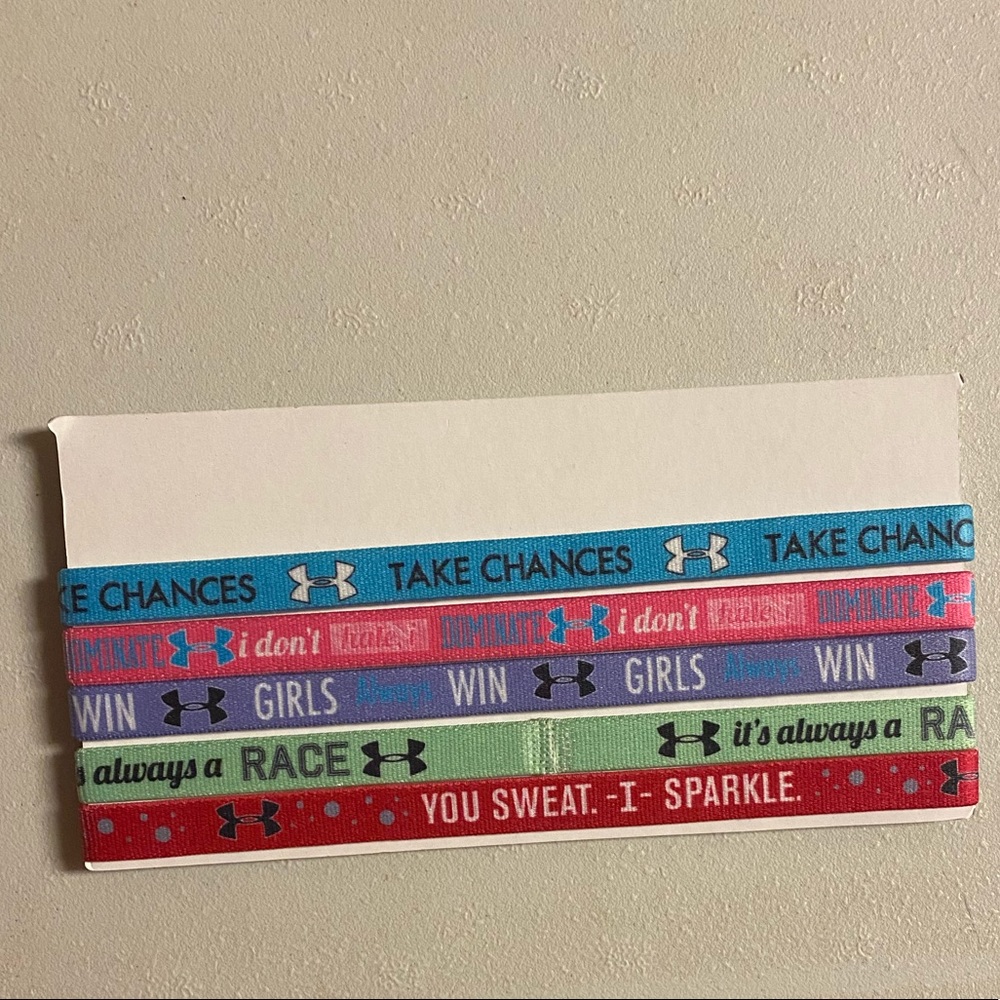 Set of 4 under Armour headbands NWOT